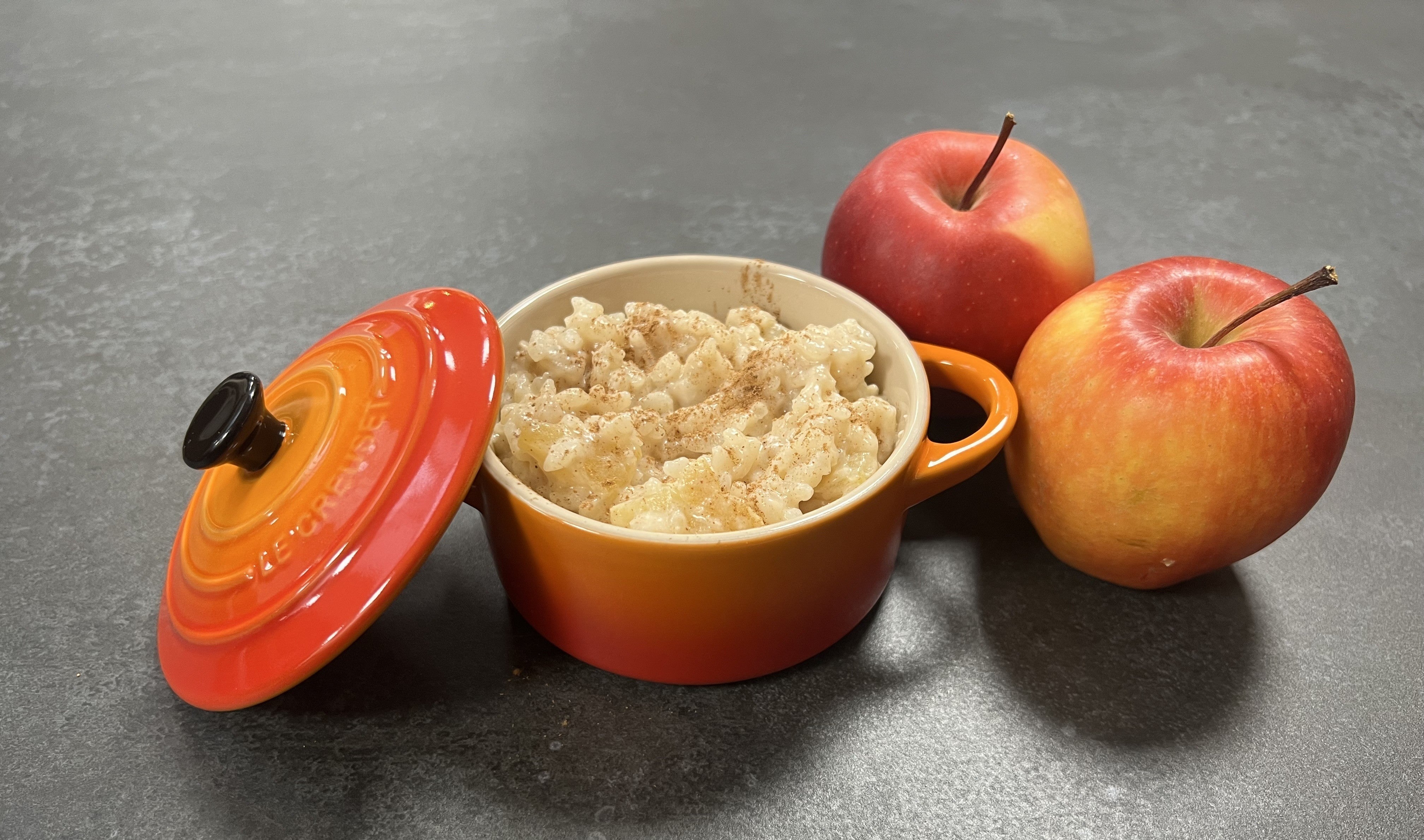 Apfel-Zimt Milchreis aus dem le Creuset Topf