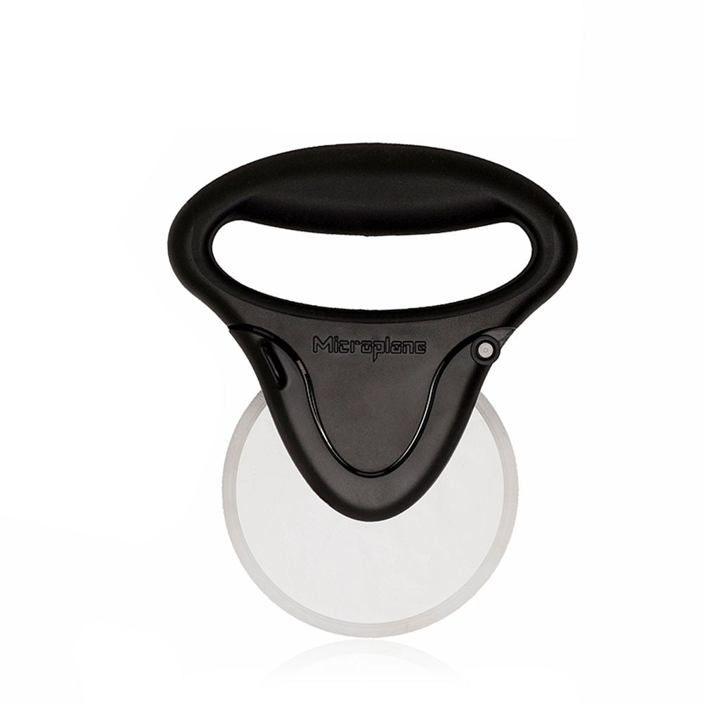 Microplane Pizzaschneider